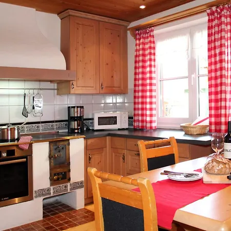 Gaestehaus Alpin Apartment *